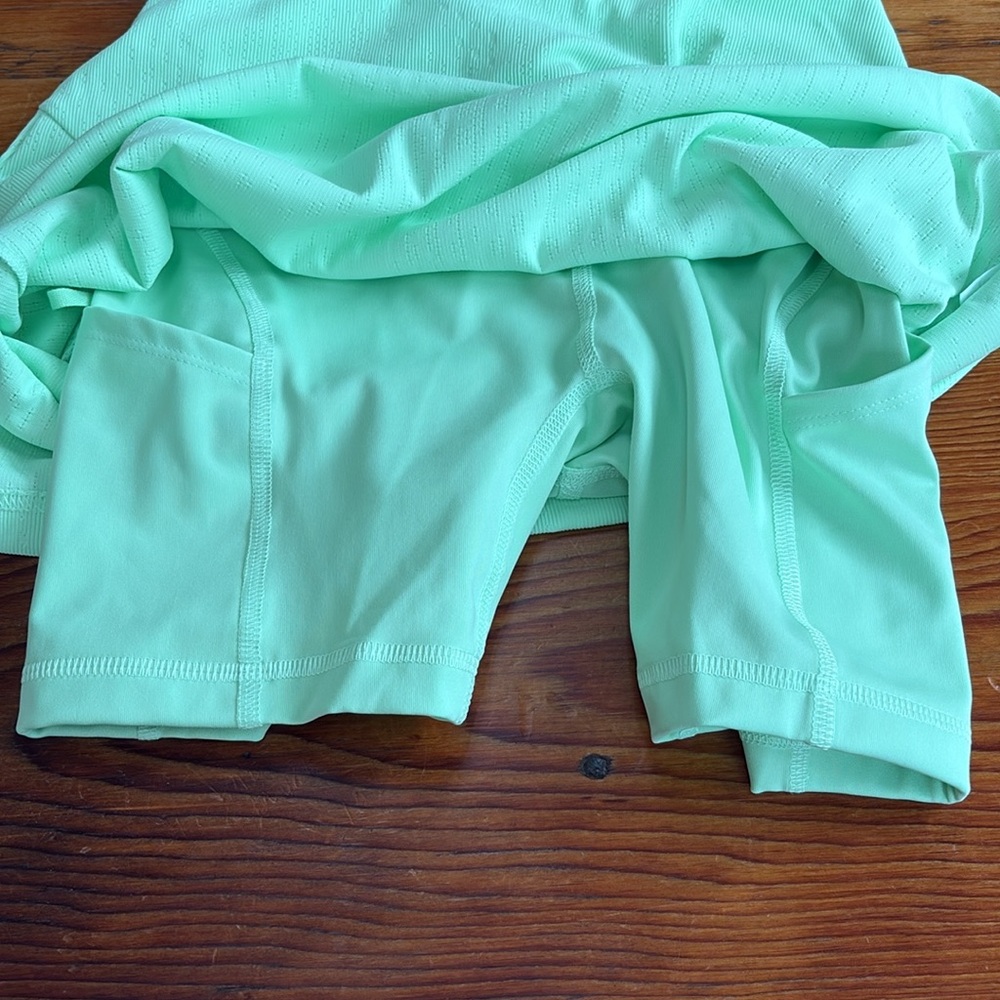 Nike Women's 17" Dri-FIT ADV
Tour High-Waisted Long‎ Golf Skort
XS FD5598-376 XS - Picture 9 of 12